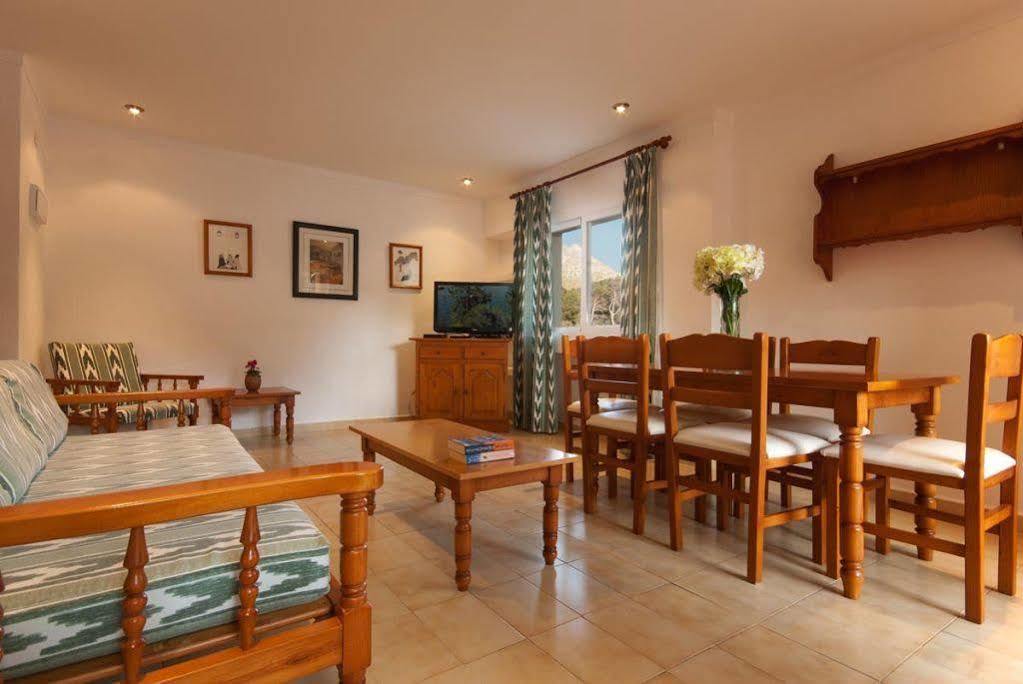 Pinos Altos * Cala San Vicente (Mallorca)
